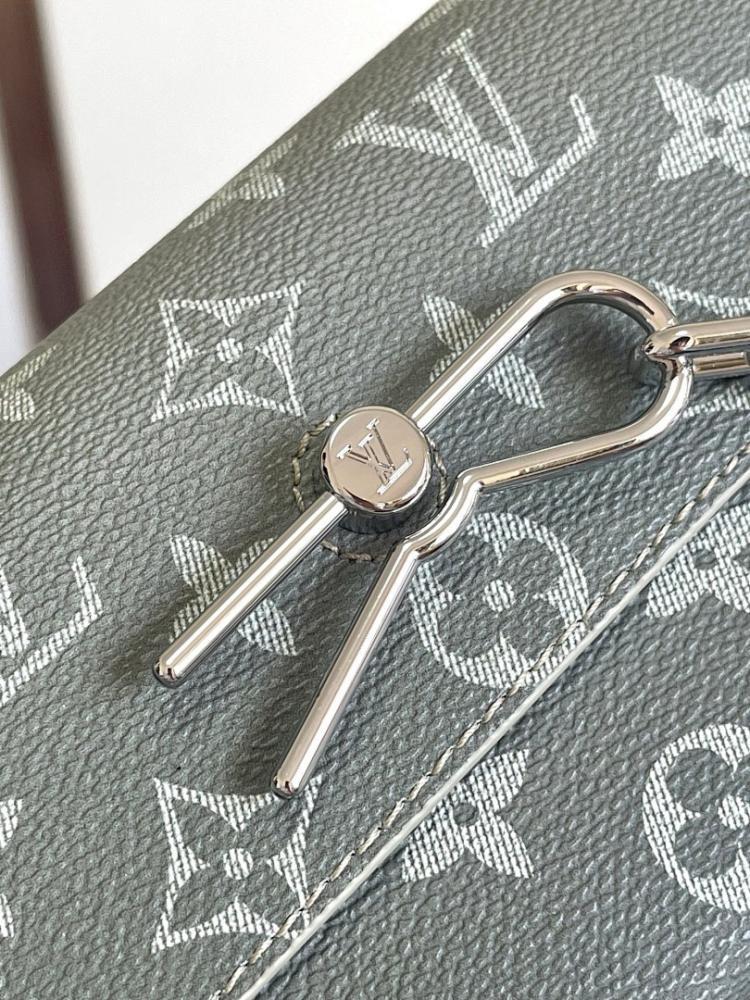 Classic Refined Green Crossbody Bag