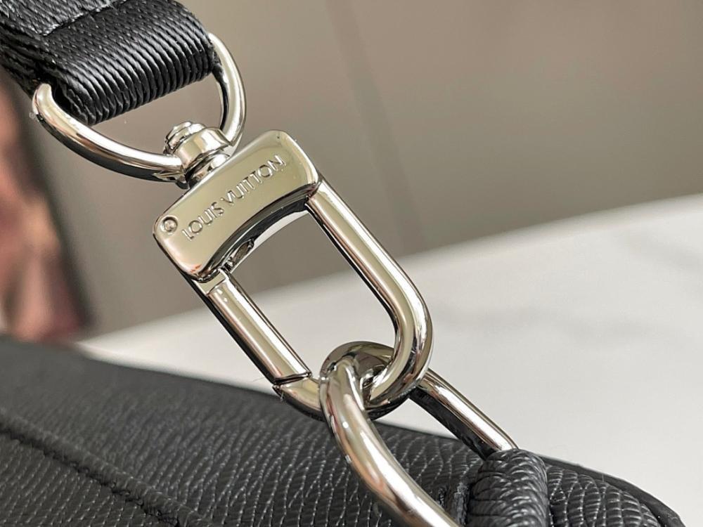 Stylish Shoulder Bag – Special Edition