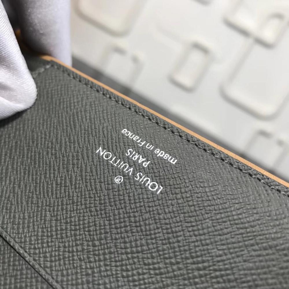 Elegant Wallet