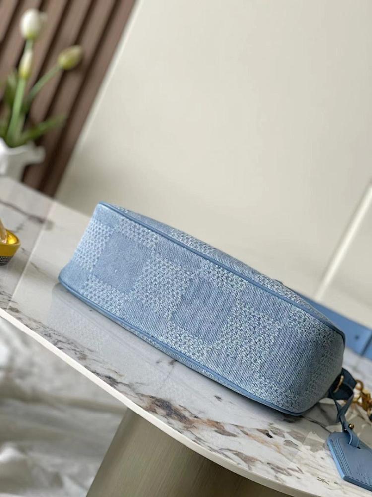 Stylish Refined Denim Shoulder Bag