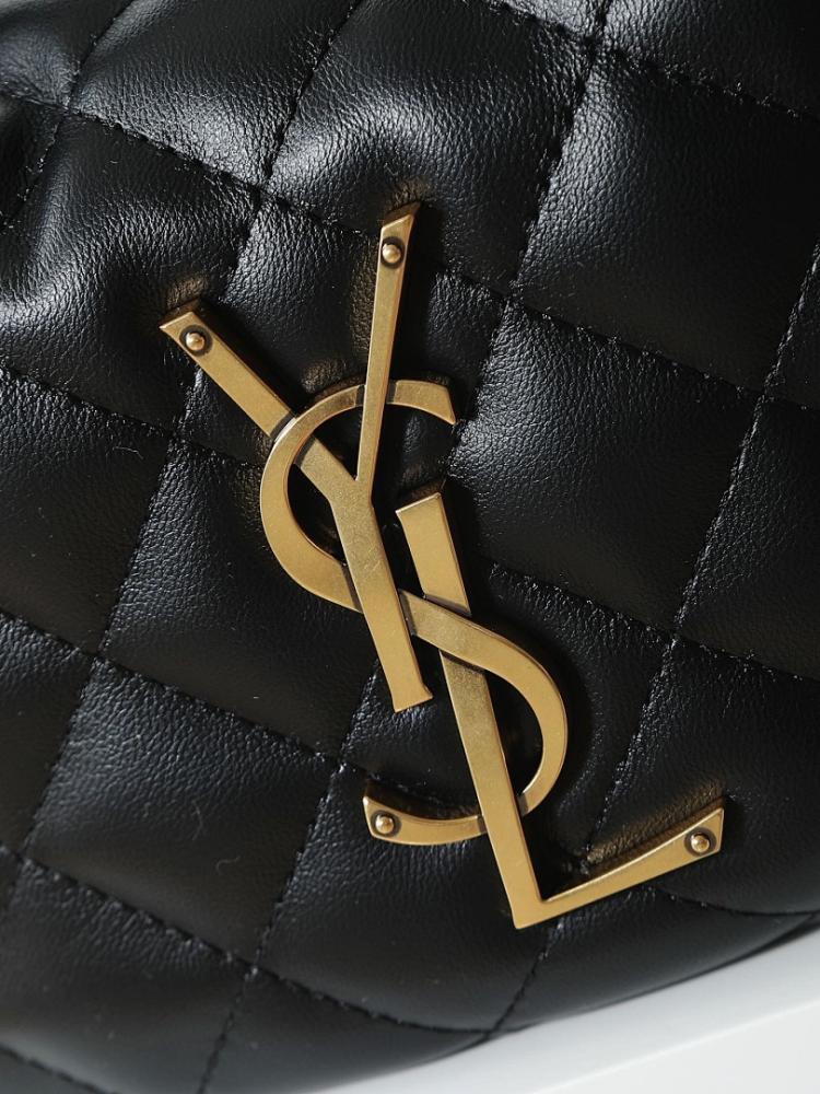 Modern Refined Shoulder Bag