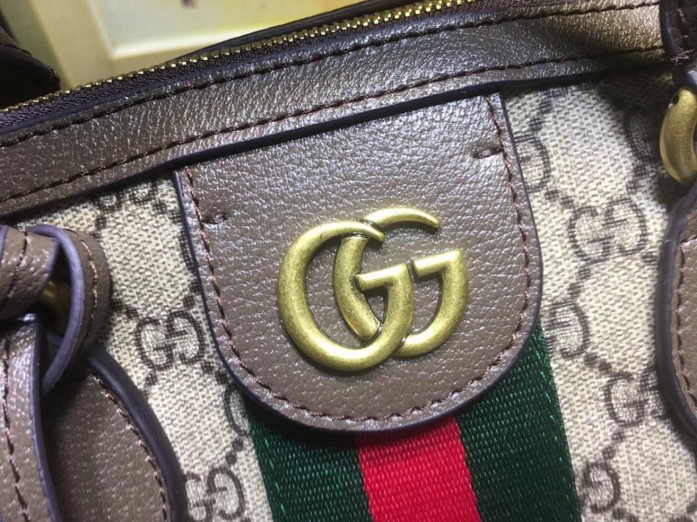 Elegant Shoulder Bag – Limited Edition