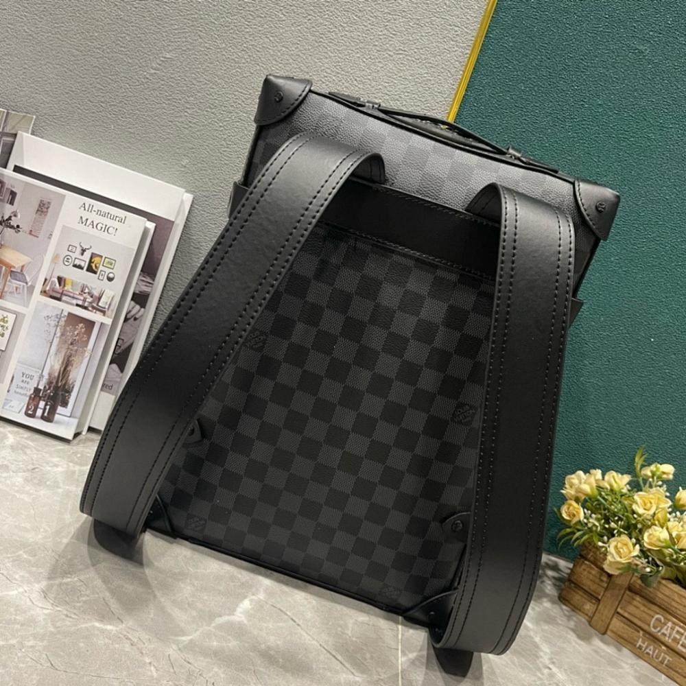 Italian-Inspired Luxury Gold Quilted Leather Travel Bag