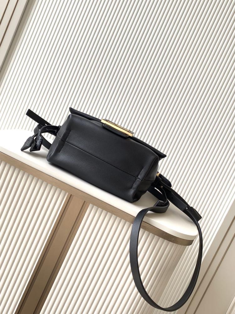 Lambskin Shoulder Bag