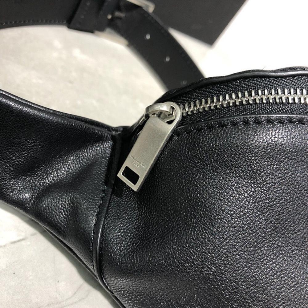 Arco Black Leather Bag