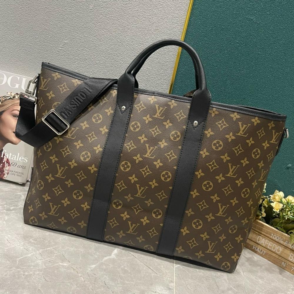 Stylish Leather Shoulder Bag – Special Edition