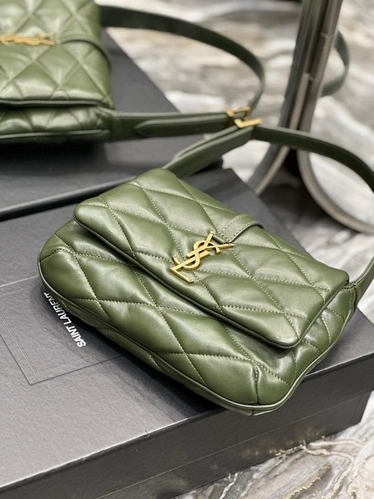 Classic Modern Quilted Leather Shoulder Bag