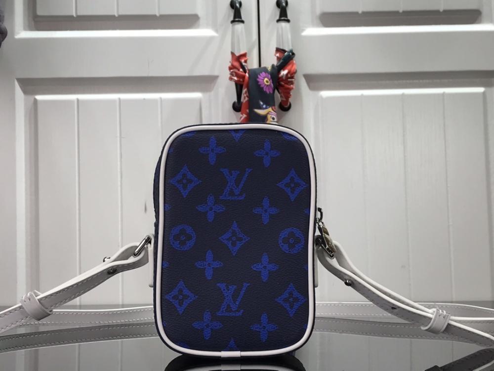 Elegant Shoulder Bag