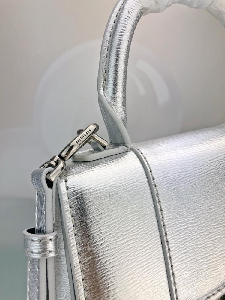 Luxury Elegant Leather Top Handle Bag ??Special Edition