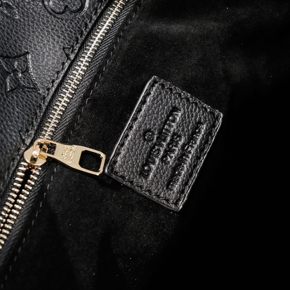 Stylish Premium Leather Crossbody Bag
