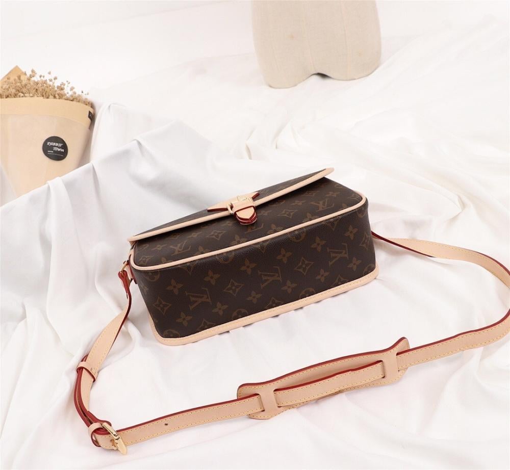 Luxury Refined Leather Shoulder Bag