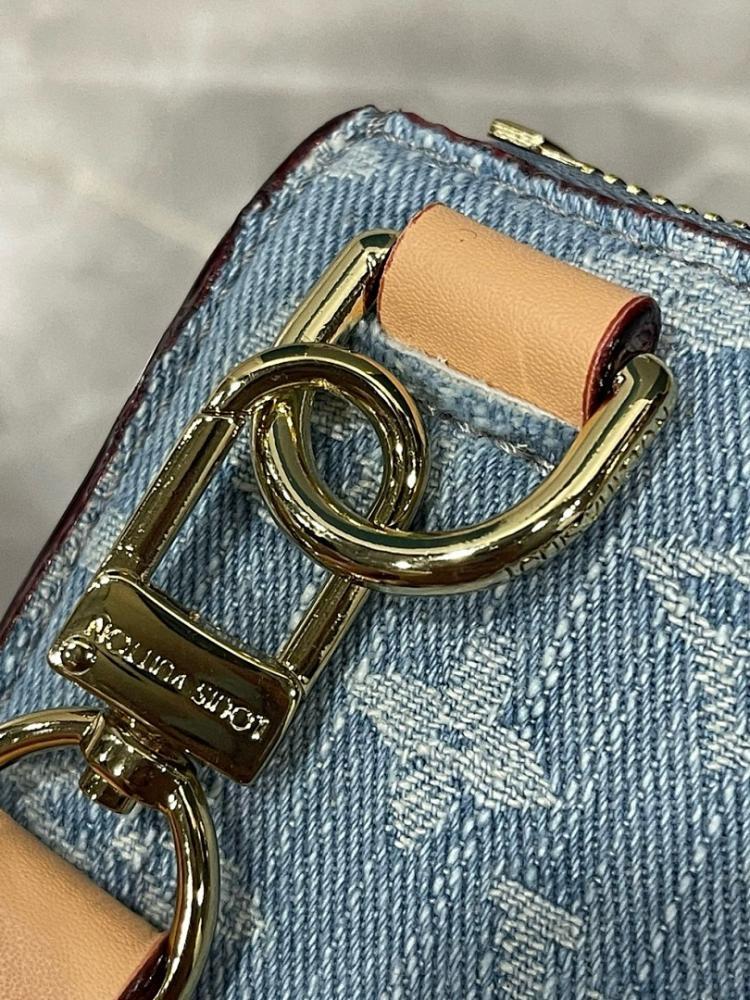 Modern Luxury Blue Woven Denim Shoulder Bag