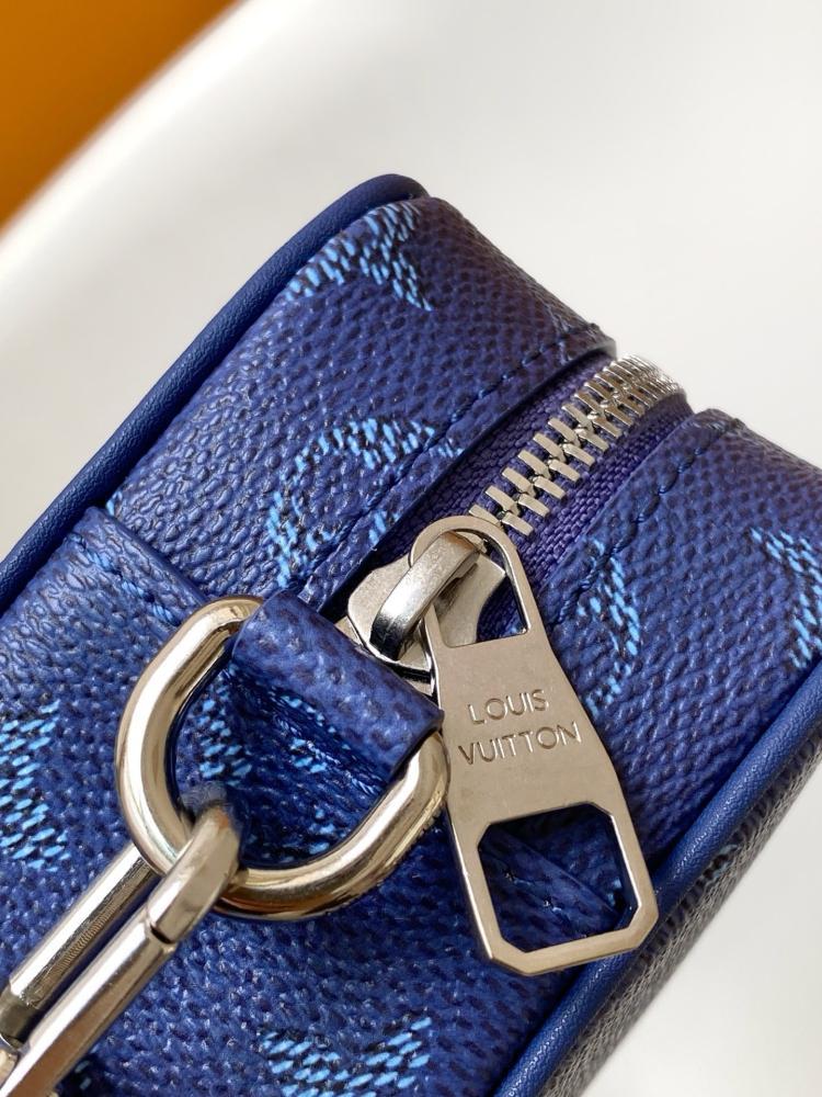 Alma Leather Crossbody Bag