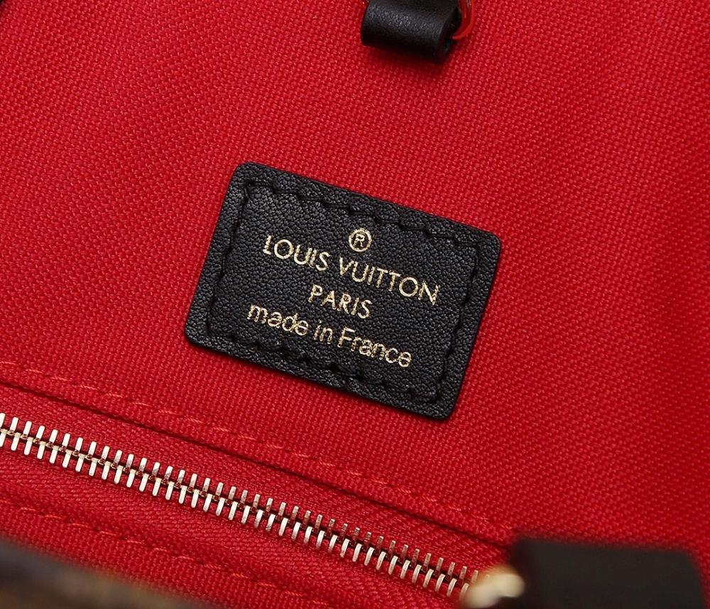 Modern Canvas Shoulder Bag – Limited Edition