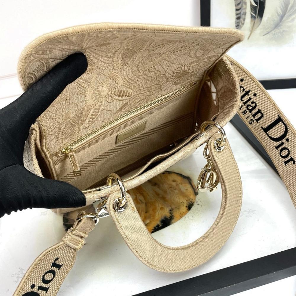 Classic Elegant Embroidered Shoulder Bag