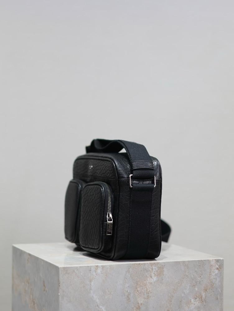 Italian-Inspired Stylish Black Leather Crossbody Bag