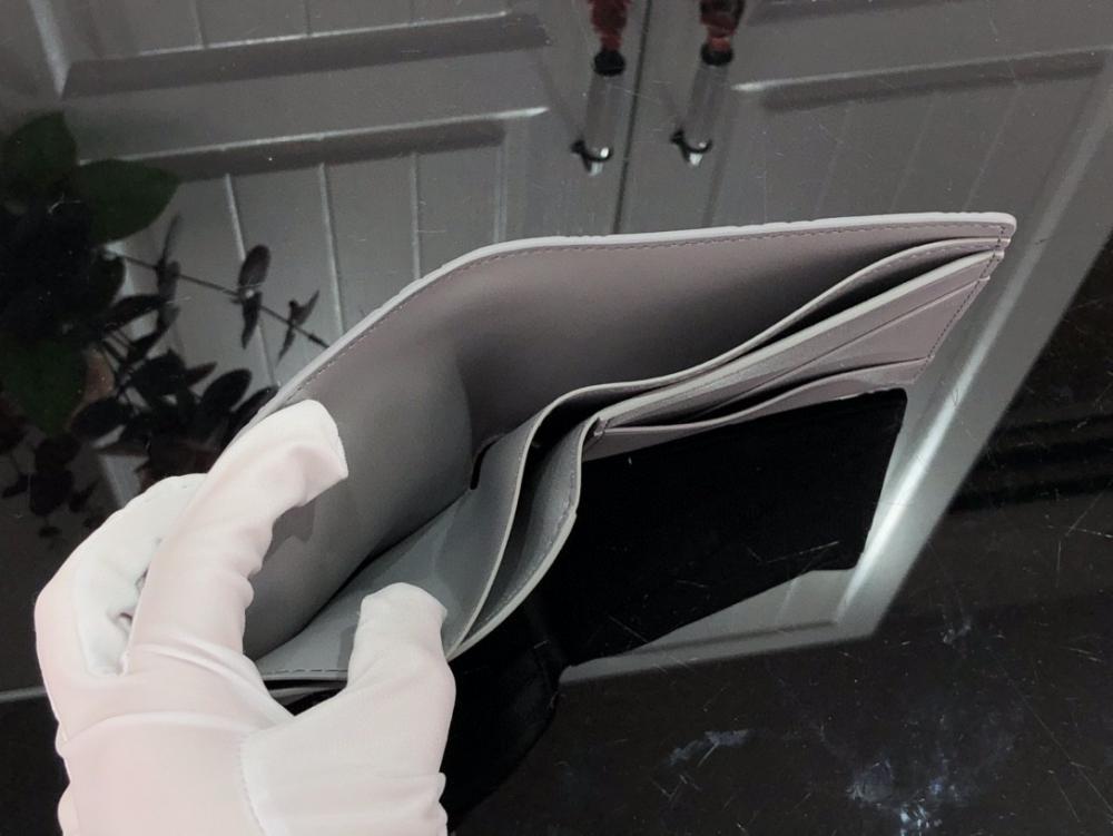 Elegant Wallet