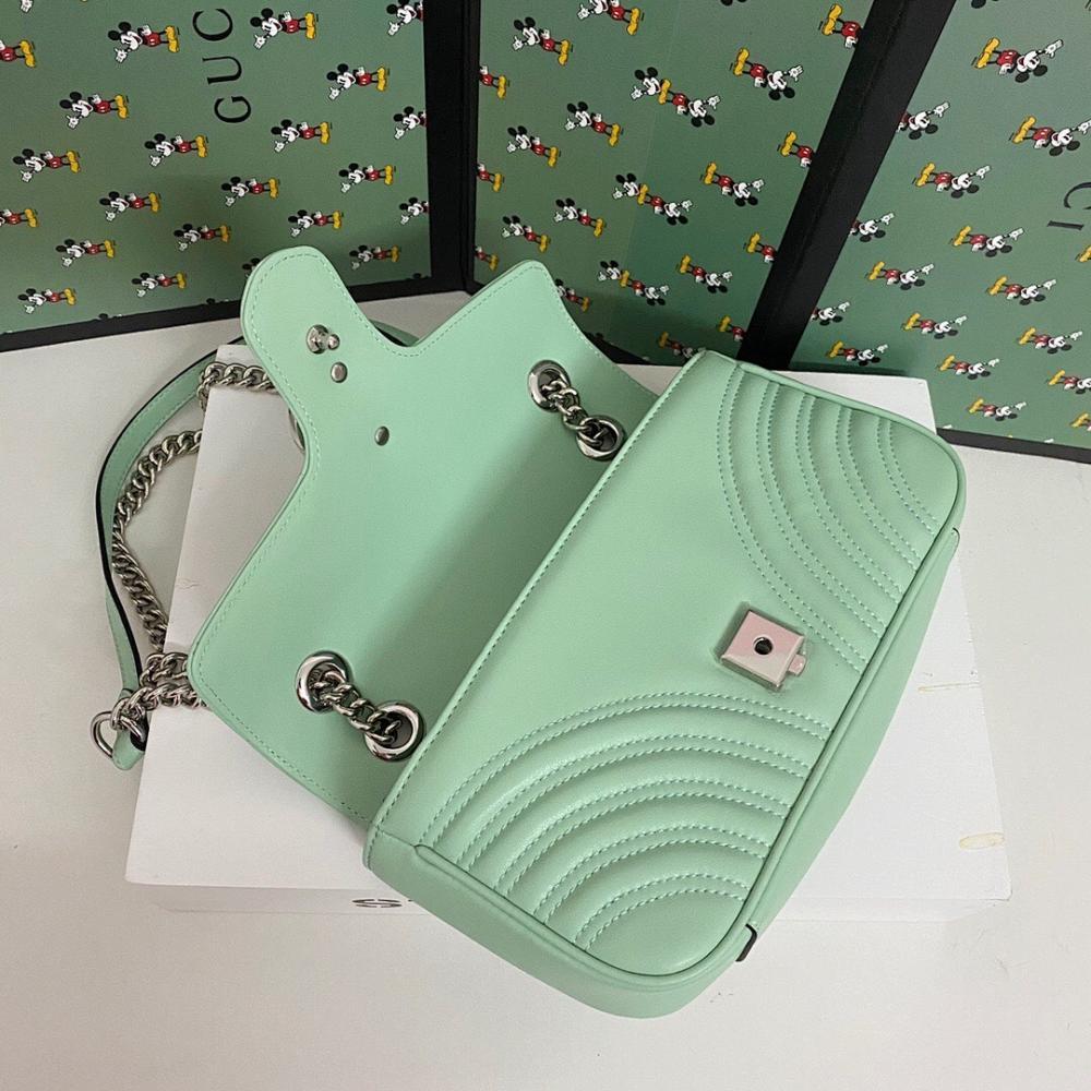 GG Marmont Shoulder Bag
