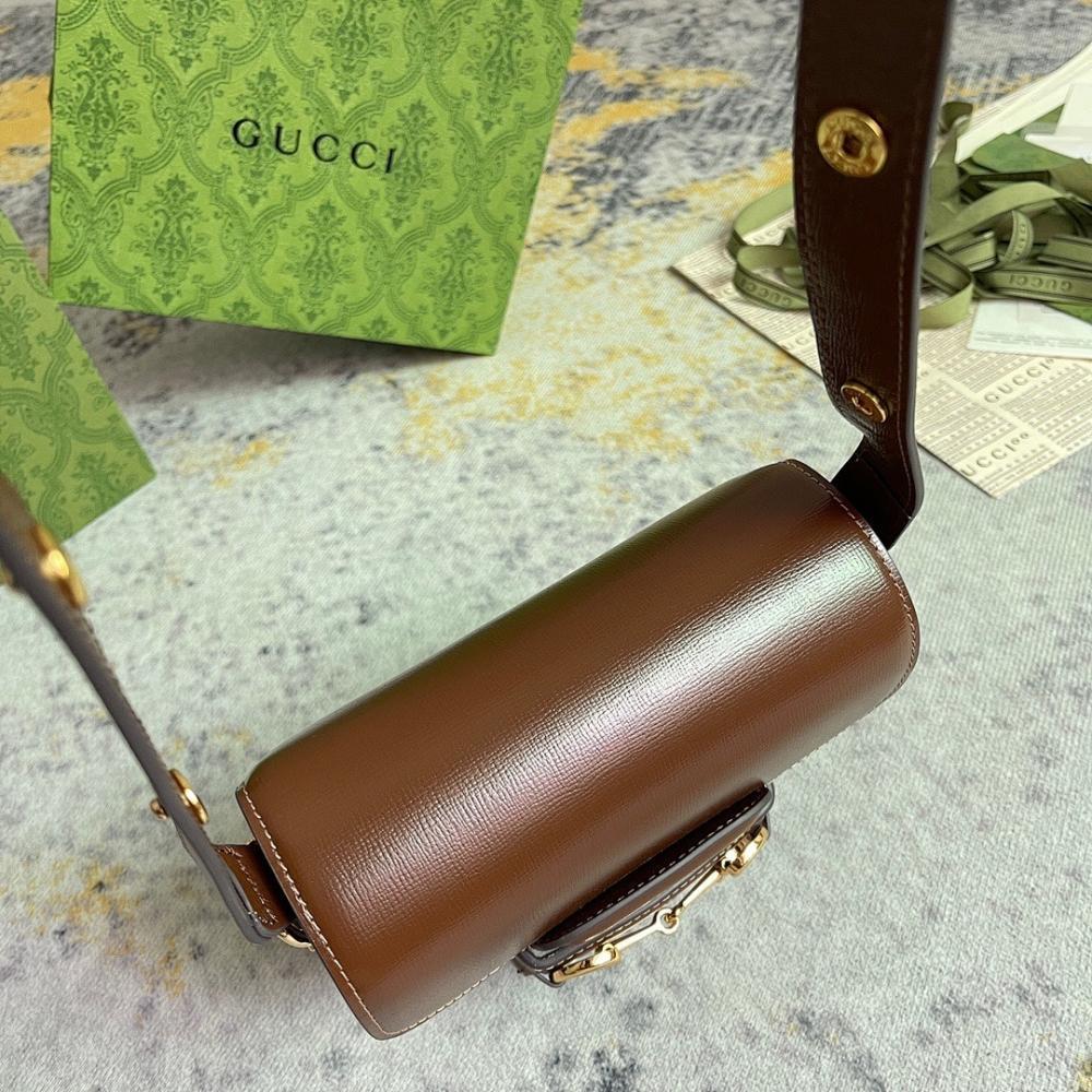 Elegant Top Handle Bag – Limited Edition