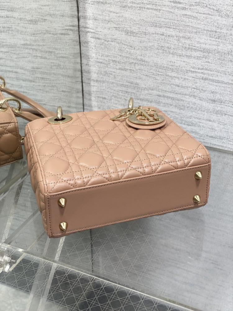 Elegant Top Handle Bag