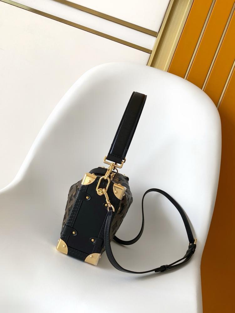 Gold Shoulder Bag