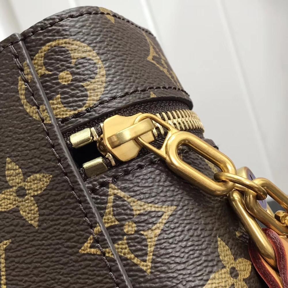 Elegant Shoulder Bag