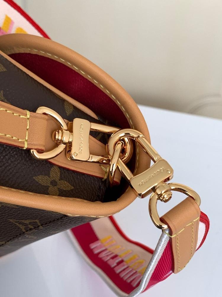 Luxury Embroidered Leather Crossbody Bag – Special Edition