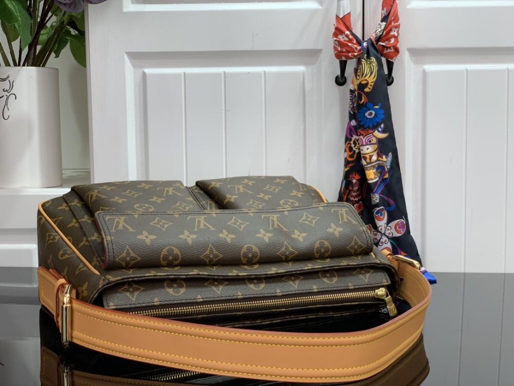 Classic Top Handle Bag