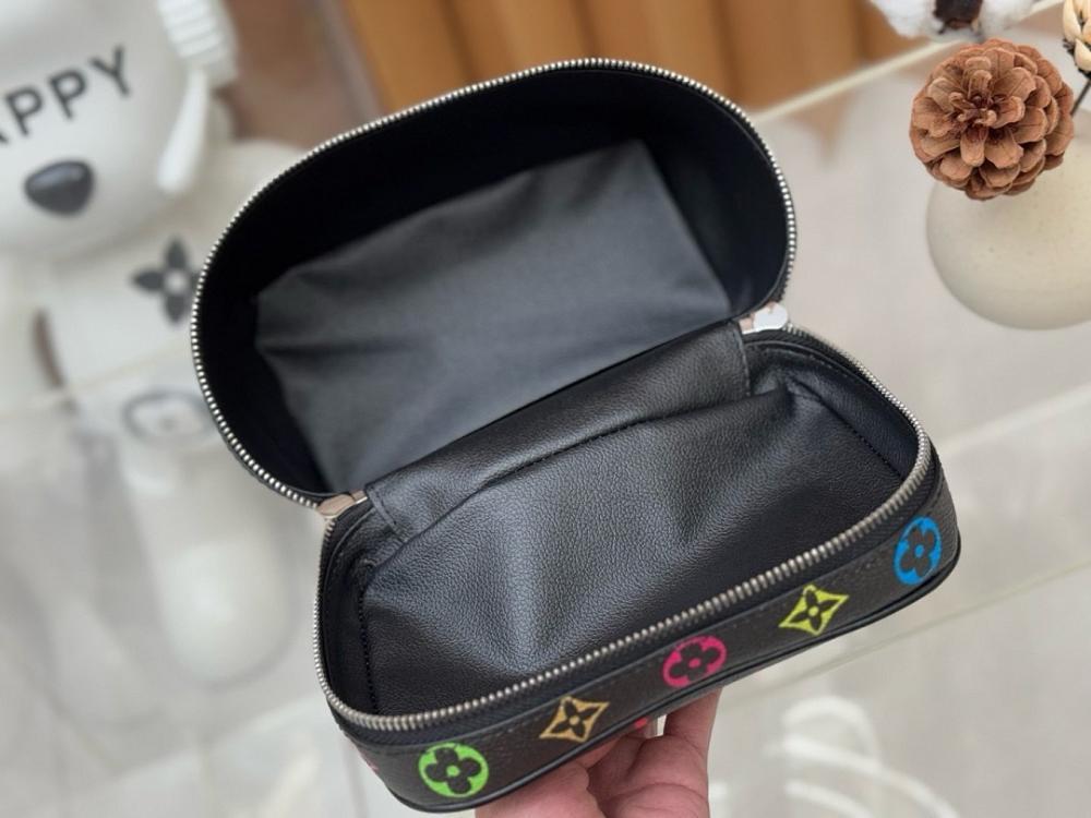 Classic Black Shoulder Bag – Special Edition