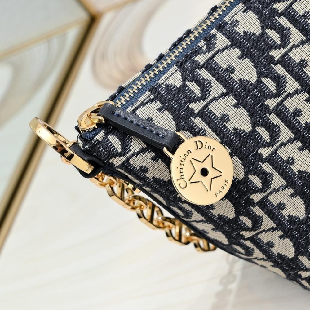 Elegant Stylish Black Studded Calfskin Shoulder Bag – Special Edition