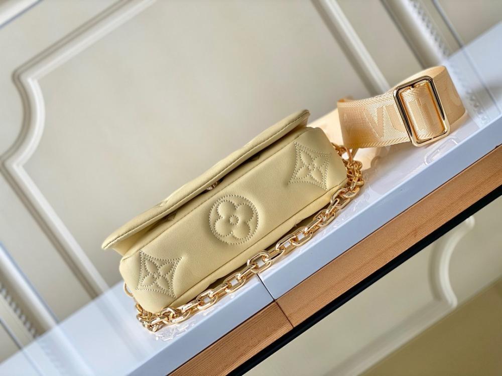 Modern Luxury Quilted Leather Shoulder Bag – Limited Edition
