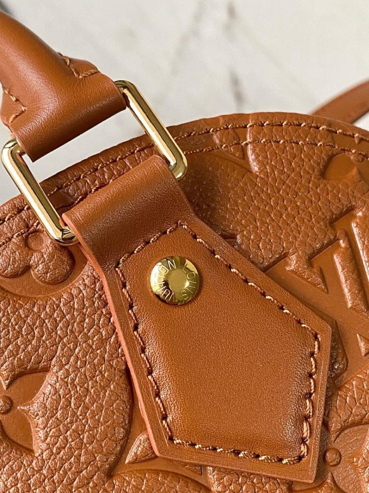 Alma Gold Leather Tote Bag