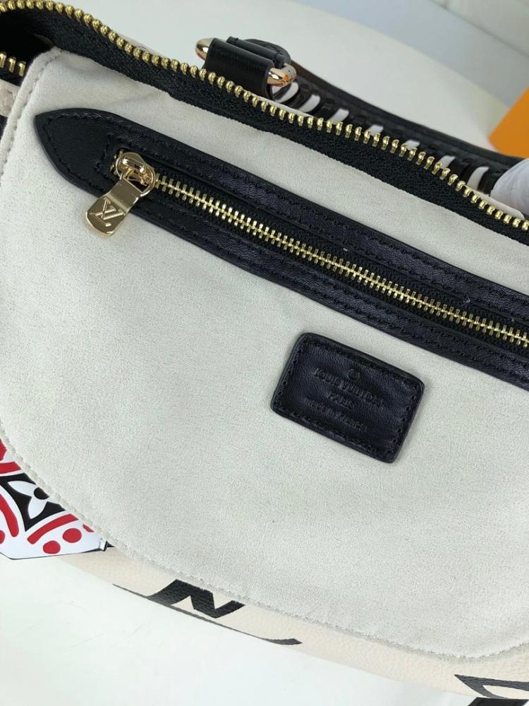 Elegant Top Handle Bag – Limited Edition
