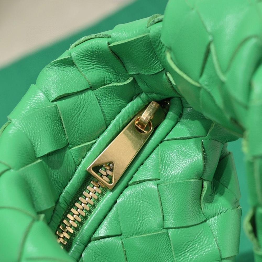Luxury Woven Bag ??Limited Edition