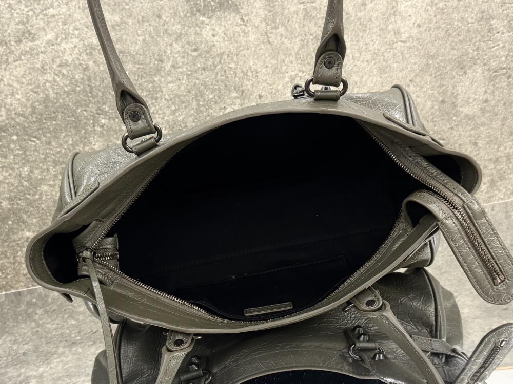 Luxury Elegant Top Handle Bag