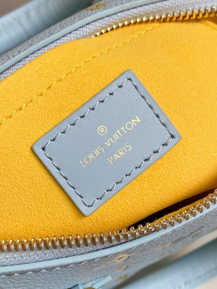Luxury Leather Shoulder Bag – Special Edition