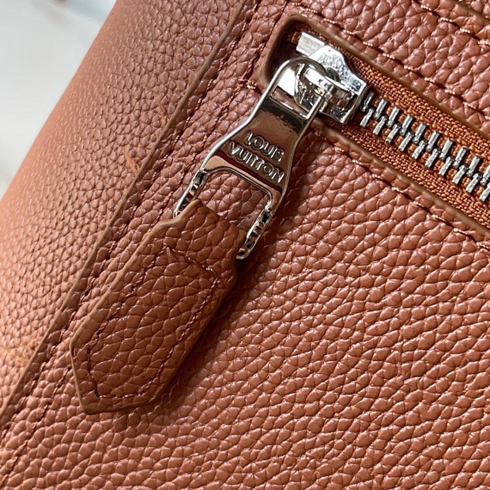 Elegant Stylish Quilted Leather Backpack