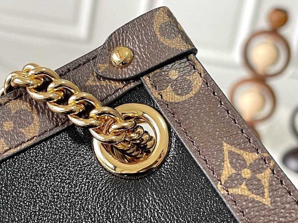 Modern Luxury Leather Bag