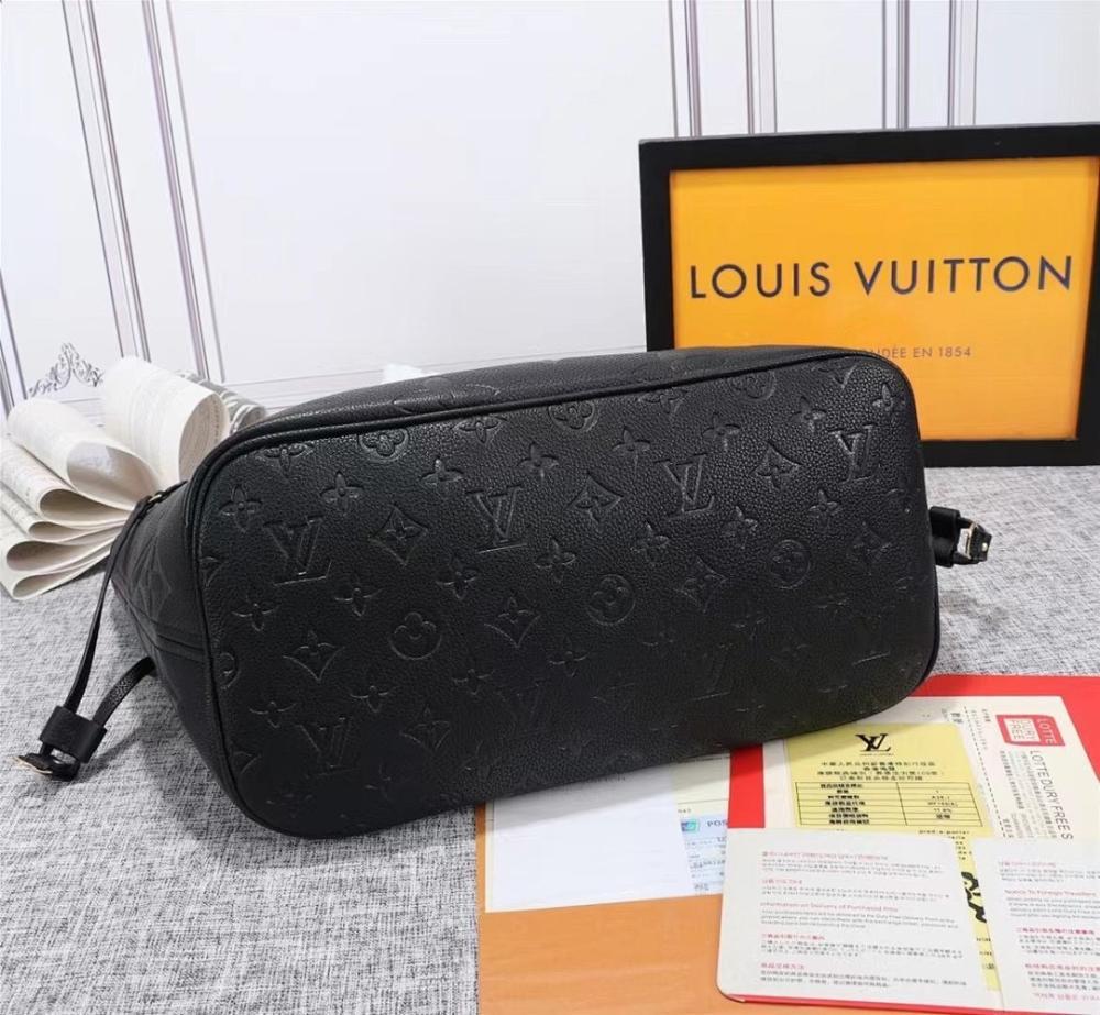 Modern Stylish Leather Shoulder Bag