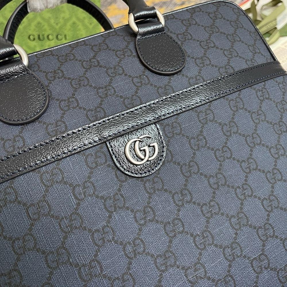 Elegant Refined Shoulder Bag