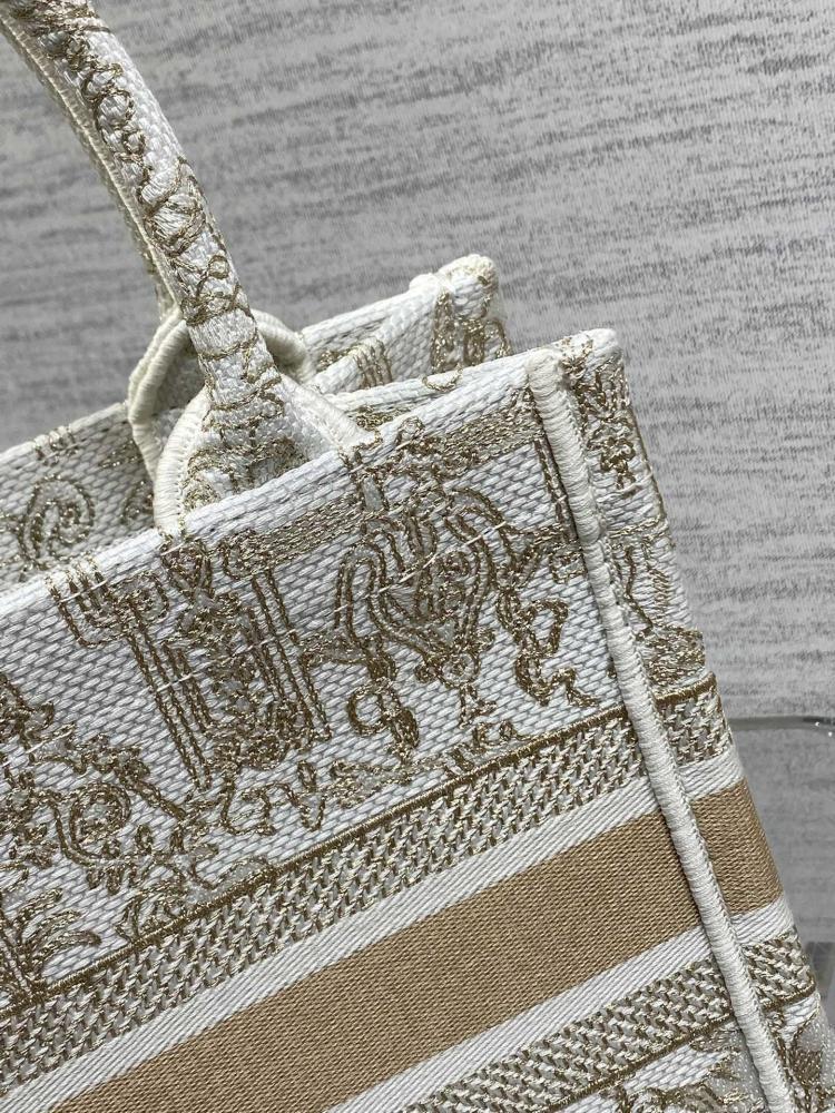 Classic Tote Bag