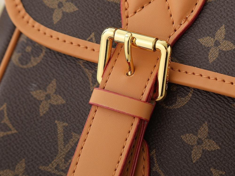 Alma Quilted Leather Crossbody Bag
