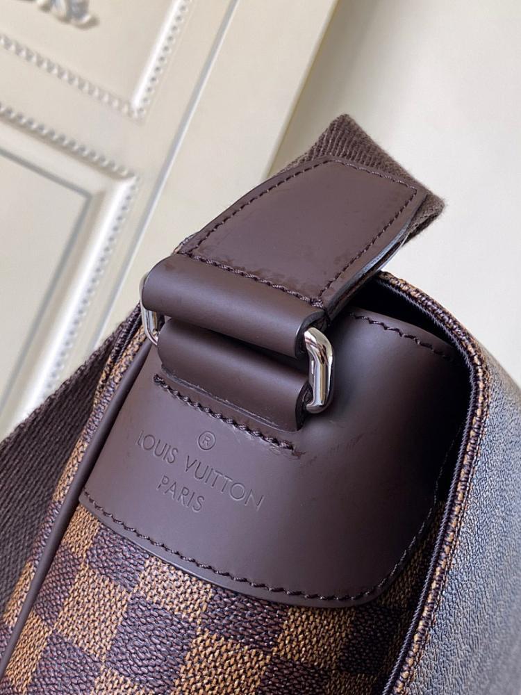 Modern Luxury Top Handle Bag