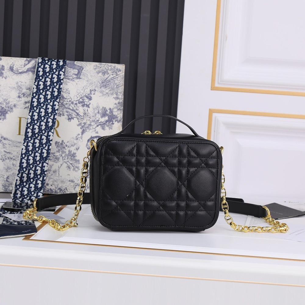 Elegant Refined Calfskin Shoulder Bag