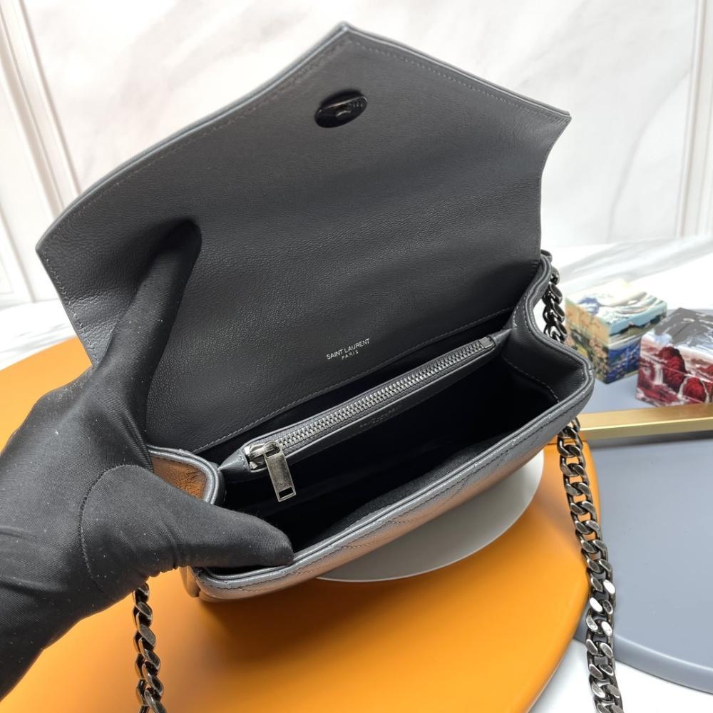 Elegant Crossbody Bag