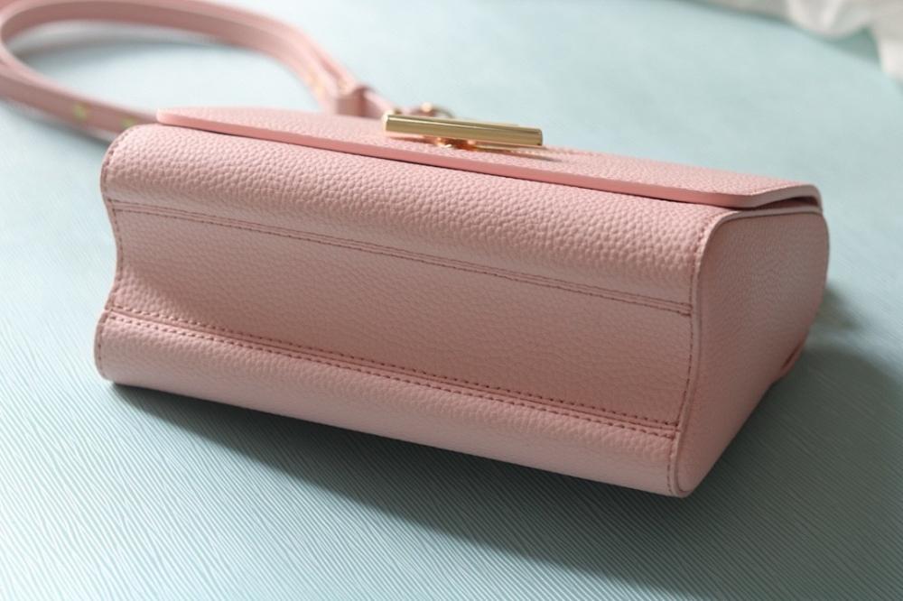 Stylish Refined Woven Leather Shoulder Bag
