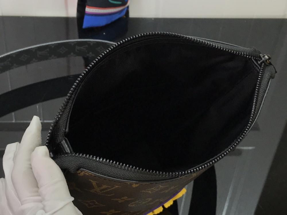 Messenger Bag