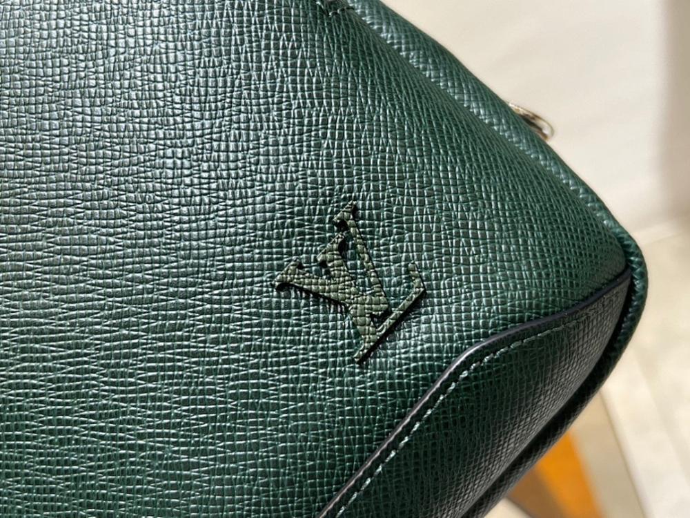 Stylish Leather Backpack – Limited Edition