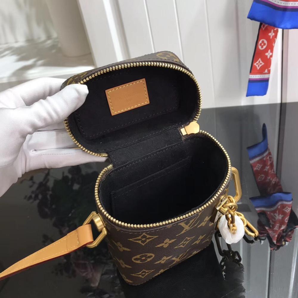 Elegant Shoulder Bag