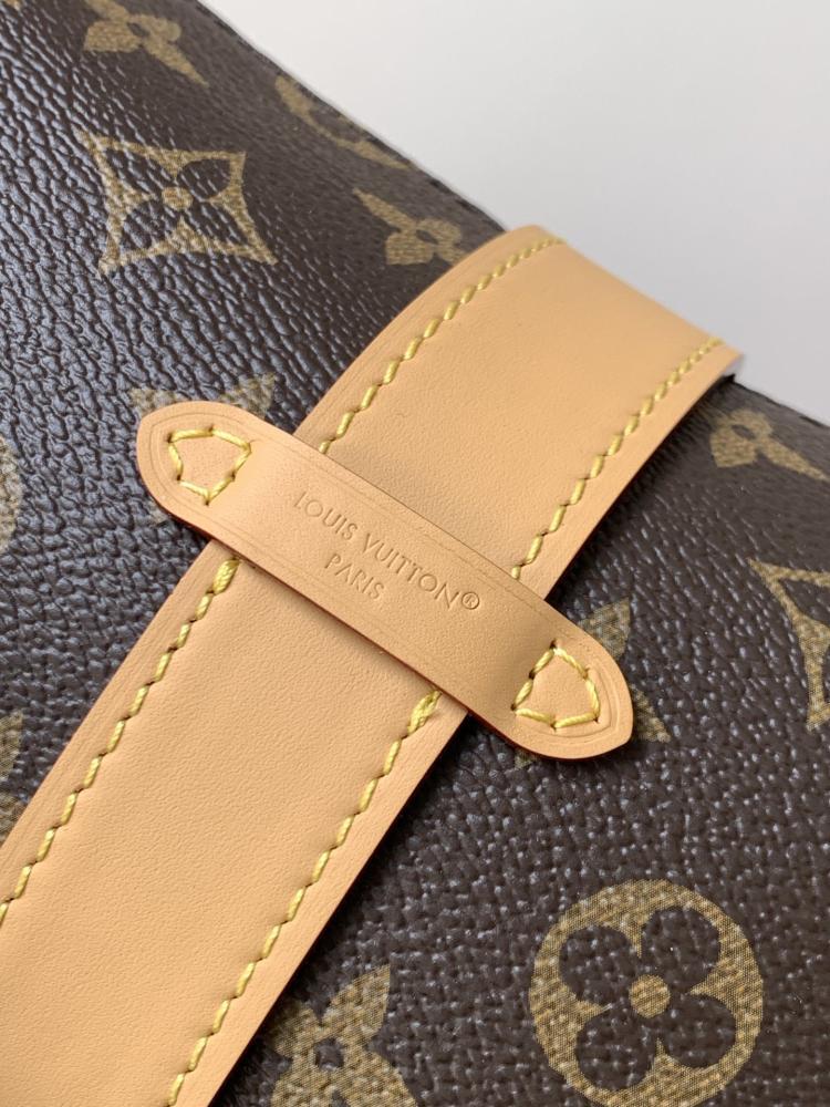 Leather Shoulder Bag